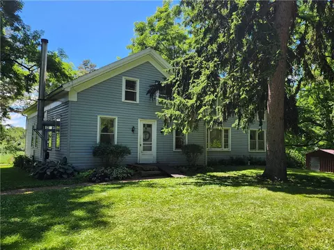 4069 Sam Adams Ln, Niles, NY 13021