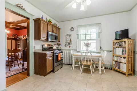 2924 Culver Rd, Irondequoit, NY 14622 photo 12