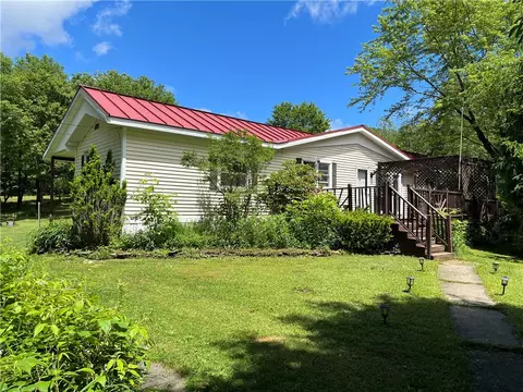 250 Fish And Game Rd, Decatur, NY 12197