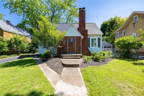 235 Garford Rd, Irondequoit, NY 14622