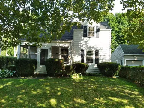 14 Benedict Dr, Chili, NY 14624