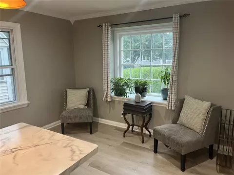 43 Yorkshire Rd, Irondequoit, NY 14609 photo 8