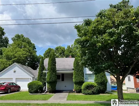 139 E Genesee St, Wellsville, NY 14895