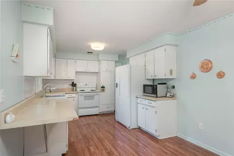 55 Stanridge Ct, Irondequoit, NY 14617 photo 7