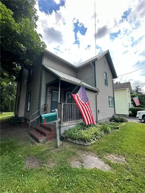 31 E Bigelow Ave W, Starkey, NY 14837