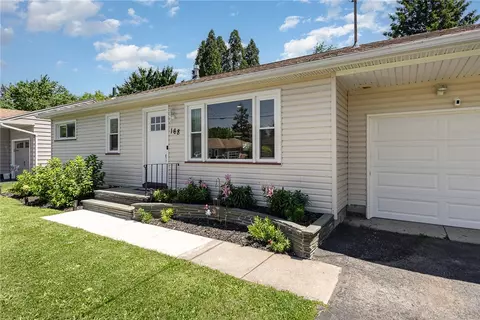 168 Bennett Ave, Irondequoit, NY 14609