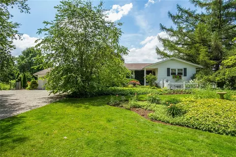 2282 Doran Rd, Lima, NY 14485