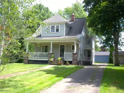 350 Canandaigua St, Palmyra, NY 14522