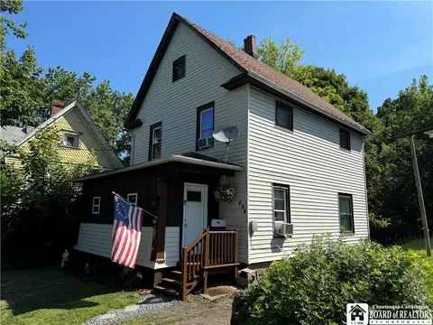 604 Murray Ave, Jamestown, NY 14701