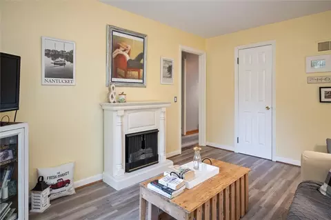 102 Mayfair Dr, Irondequoit, NY 14617 photo 35