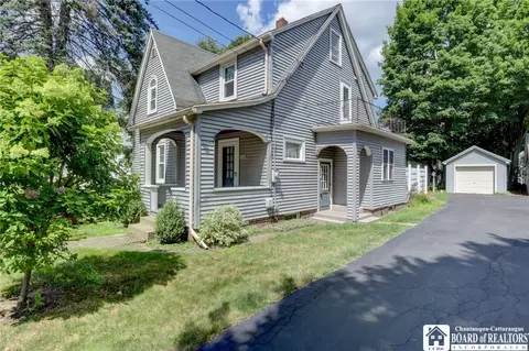 518 Weeks St, Jamestown, NY 14701