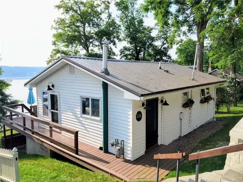 3191 W Lake Rd, Jerusalem, NY 14527