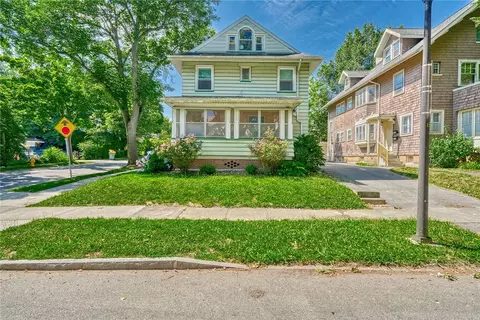 339 Raines Park, Rochester, NY 14613