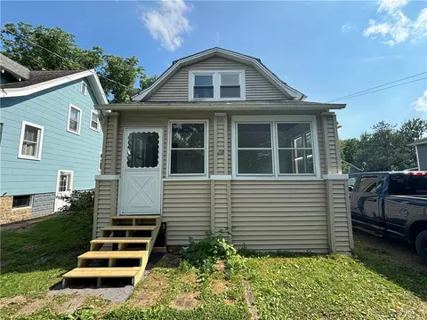 34 Fourth Ave, Owasco, NY 13021