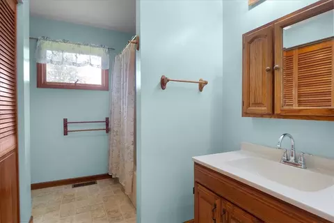 8330 Dunn Rd, Lyons, NY 14489 photo 15