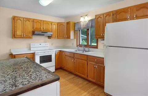 8330 Dunn Rd, Lyons, NY 14489 photo 7