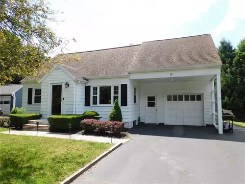 13 Fenton Rd, Chili, NY 14624