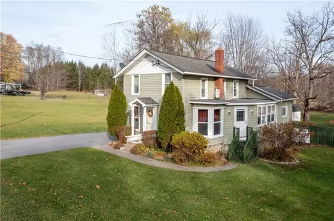 5107 S Livonia Rd, Livonia, NY 14487