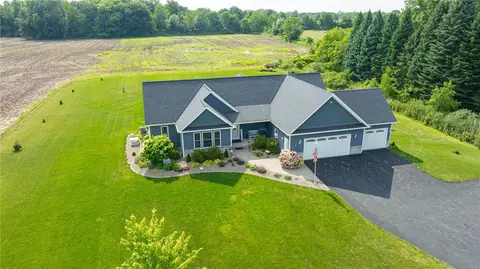 6059 Lincoln Rd, Ontario, NY 14519