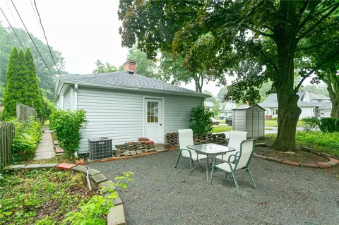 41 Parkside Cres, Irondequoit, NY 14617 photo 36