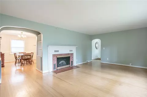 41 Parkside Cres, Irondequoit, NY 14617 photo 10