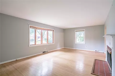 41 Parkside Cres, Irondequoit, NY 14617 photo 8