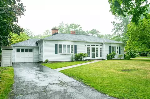 41 Parkside Cres, Irondequoit, NY 14617 photo 3