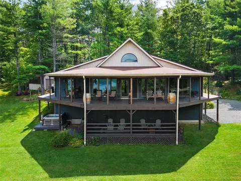 8851 Silvernail Rd, Urbana, NY 14840