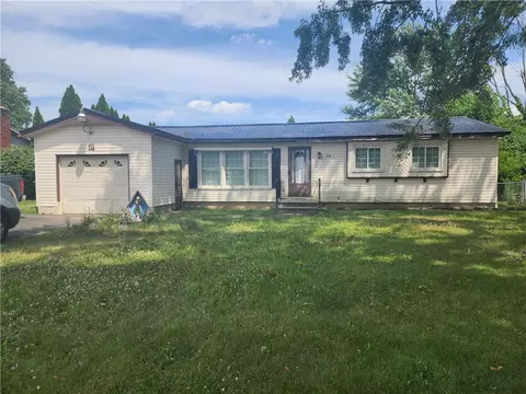 73 Athena Dr, Greece, NY 14626
