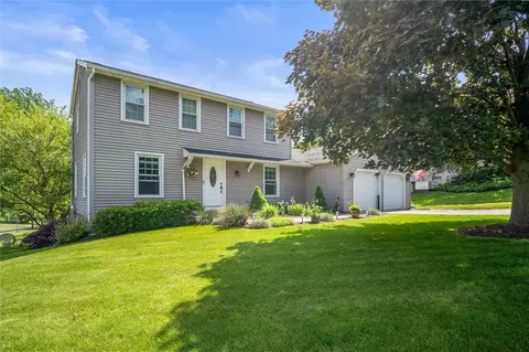 34 West Pkwy, Victor, NY 14564