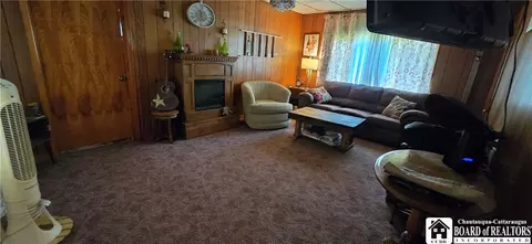 1 S Bennett St, Eldred, PA 16731 photo 7