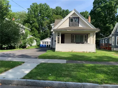 17 Cottage St, Rochester, NY 14608