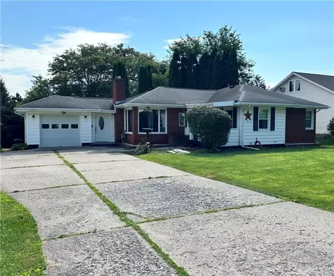5 Glen Morris Ave, Mount Morris, NY 14510
