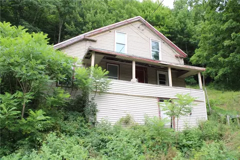111 Valder Rd, Schenevus, NY 12155