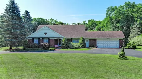 135 Murray St, Mount Morris, NY 14510