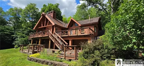 9104 Coon Hollow Rd, Genesee, NY 14770