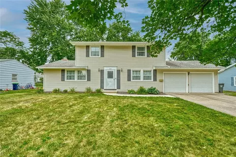 444 Ballad Ave, Greece, NY 14626