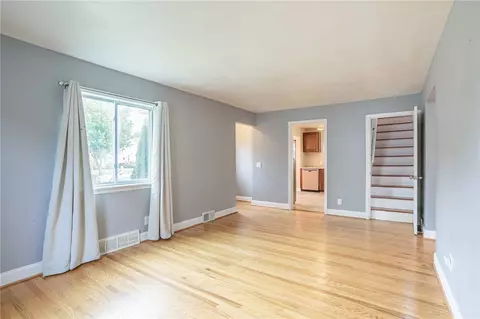 229 Brockley Rd, Irondequoit, NY 14609 photo 7