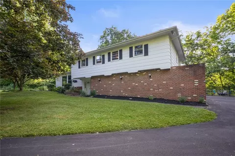 2060 N Littleville Rd, Avon, NY 14414