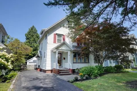 170 Elmcroft Rd, Rochester, NY 14609