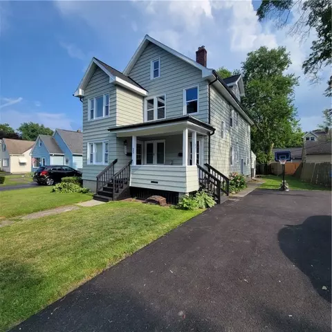 23 Clarington St, Rochester, NY 14609