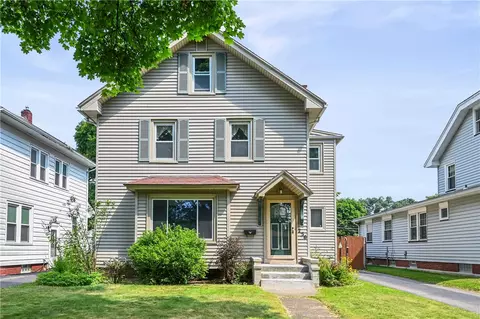 236 Barry Rd, Irondequoit, NY 14617 photo 2