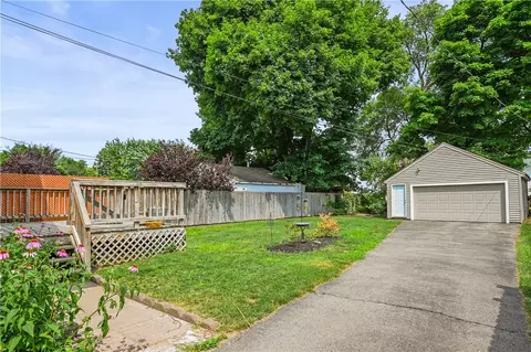 236 Barry Rd, Irondequoit, NY 14617 photo 25