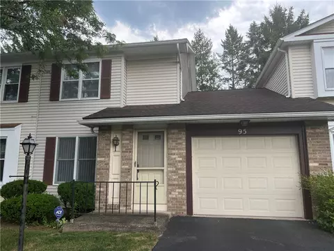 95 Branchwood Ln, Rochester, NY 14618
