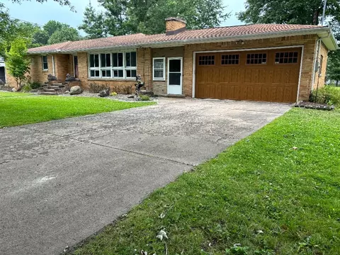760 Park Ave, North Tonawanda, NY 14120