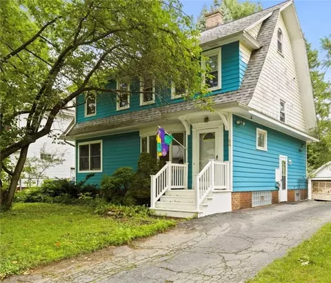 64 Hopper Ter, Rochester, NY 14612