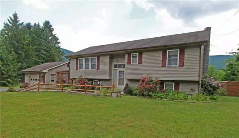 636 County Highway 3, Middletown, NY 12455