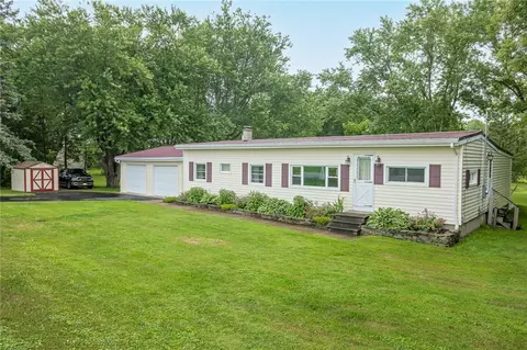 3212 Pike Rd, Alexander, NY 14005