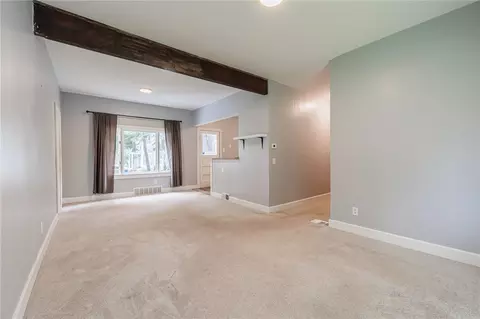 341 Knapp Ave, Irondequoit, NY 14609 photo 4