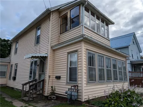135 Elm St, Hornell, NY 14843